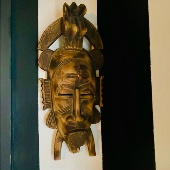 HANDMADE AFRICAN MASK